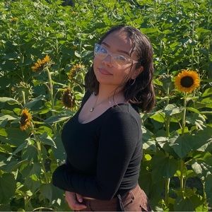 Meet your Posher, Aracely